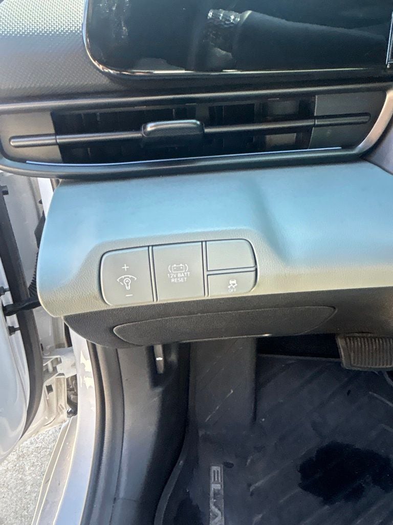 2024 Hyundai Elantra Hybrid Limited