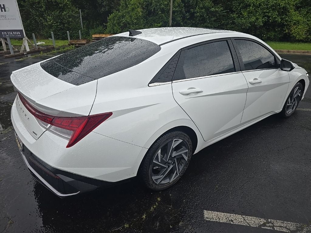 2024 Hyundai Elantra Hybrid Limited