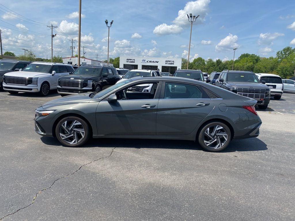 2025 Hyundai Elantra Limited