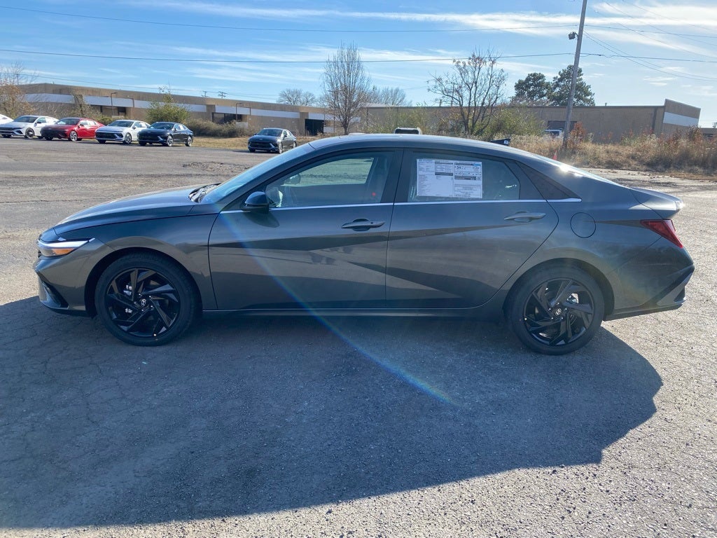 2026 Hyundai Elantra SEL Sport Premium