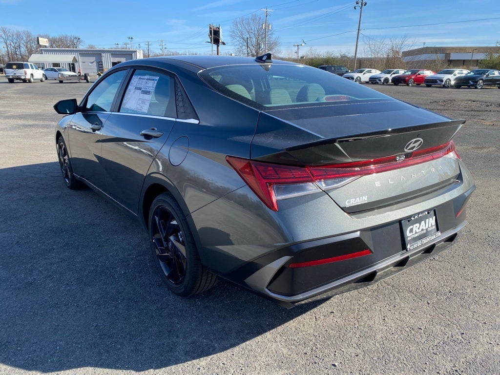 2026 Hyundai Elantra SEL Sport Premium