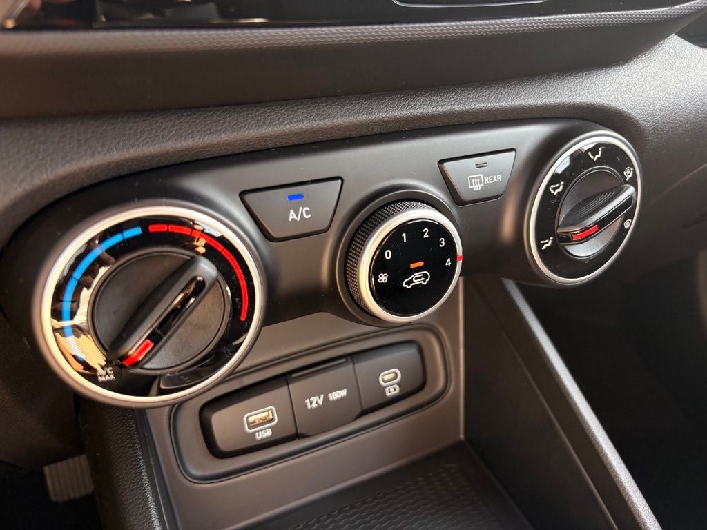 2026 Hyundai Venue SE