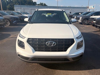 2026 Hyundai Venue SE