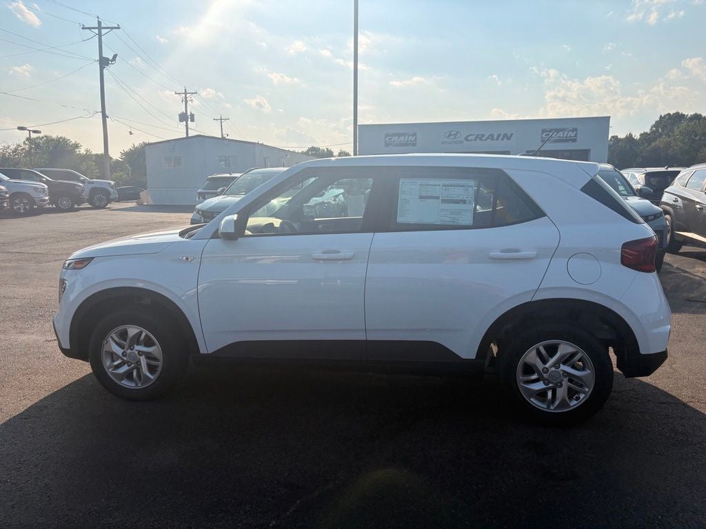 2026 Hyundai Venue SE