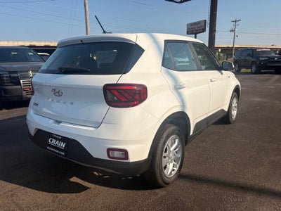 2026 Hyundai Venue SE