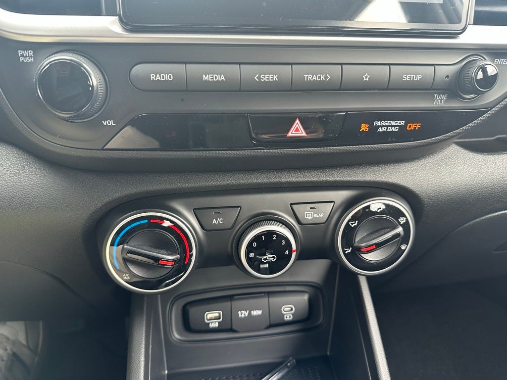 2026 Hyundai Venue SE