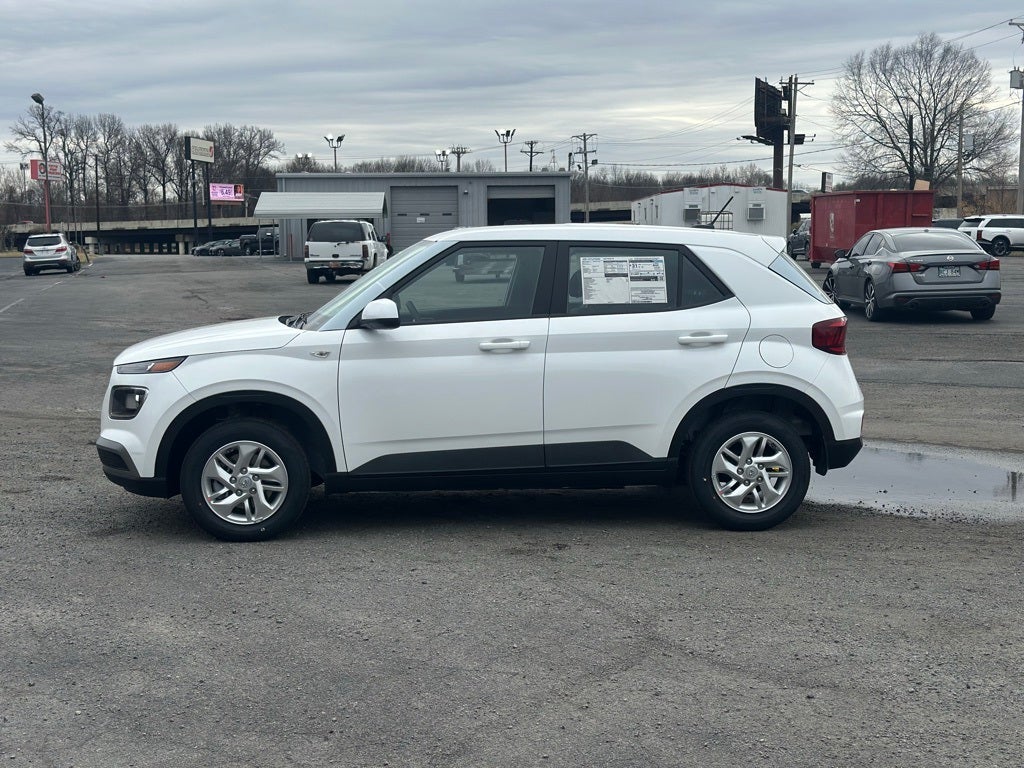 2026 Hyundai Venue SE