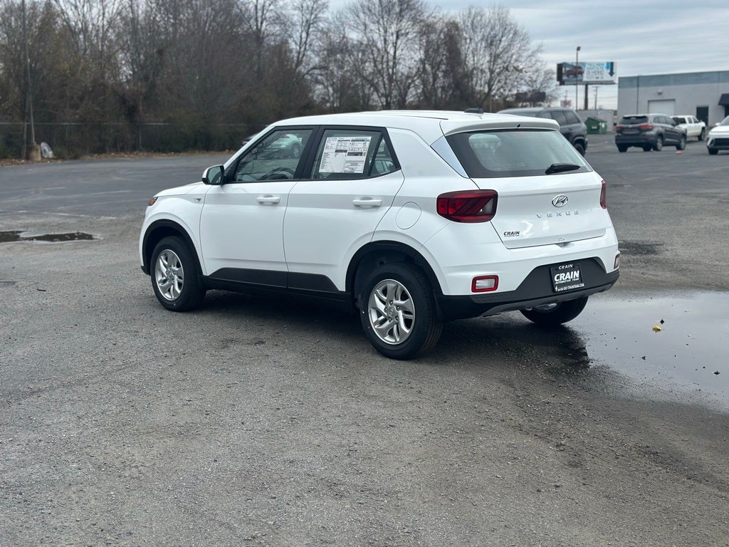2026 Hyundai Venue SE