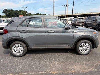 2026 Hyundai Venue SE