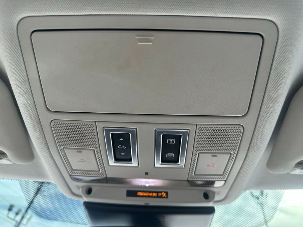 2018 Jaguar F-PACE 35t R-Sport Clean Carfax / Navigation / Power Sunroof / Power