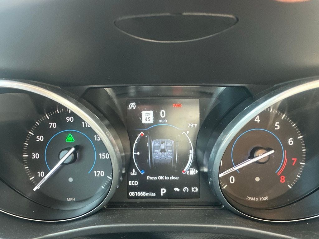 2018 Jaguar F-PACE 35t R-Sport Clean Carfax / Navigation / Power Sunroof / Power