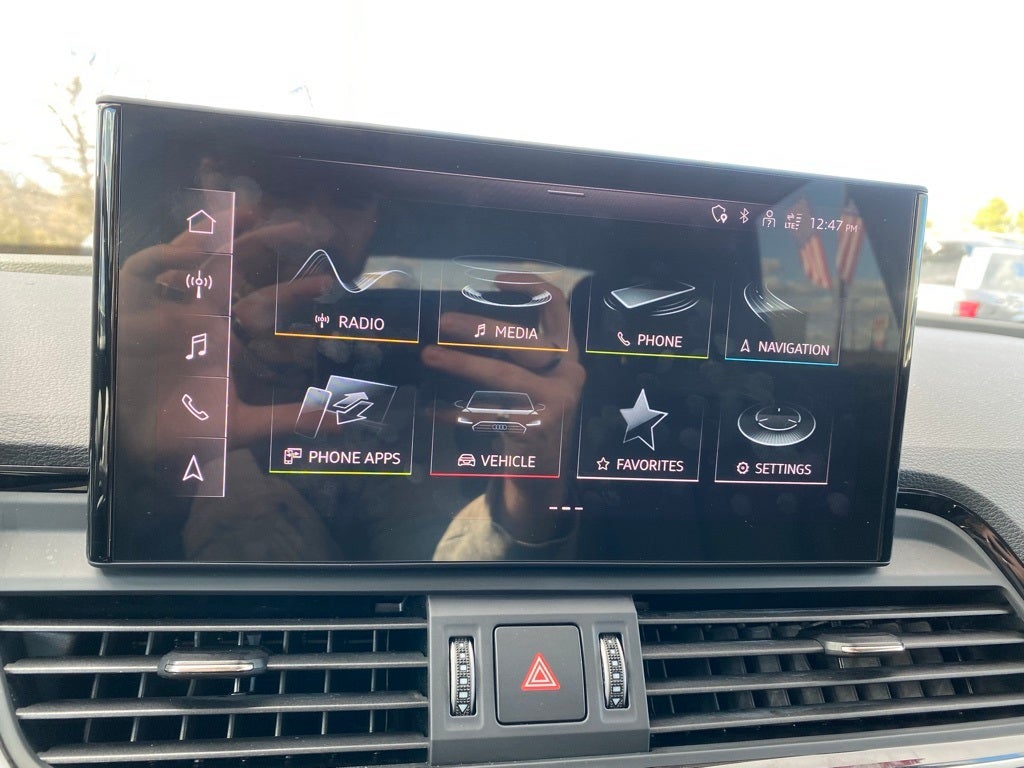 2024 Audi Q5 45 S line Premium quattro