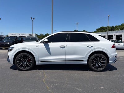 2020 Audi Q8 55 Prestige / S-Line / Cold Weather Pkg / Driver A quattro