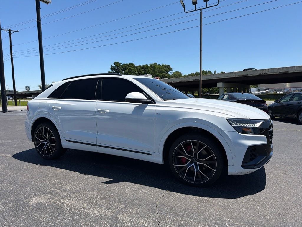 2020 Audi Q8 55 Prestige / S-Line / Cold Weather Pkg / Driver A quattro