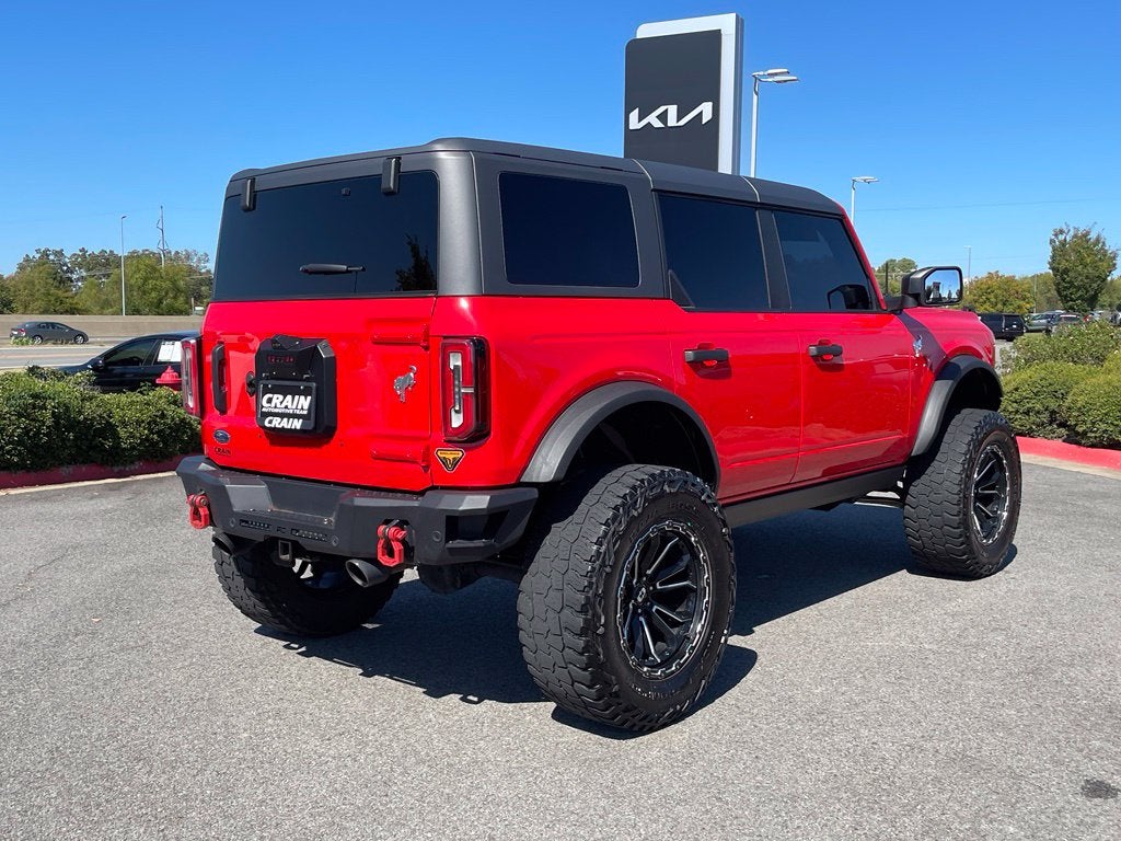 2023 Ford Bronco Badlands Lift