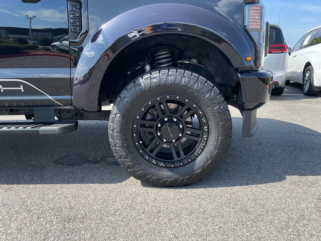 2021 Ford F-250SD Lariat ROUSH