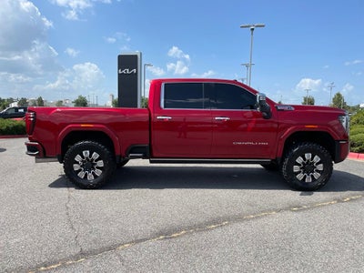 2024 GMC Sierra 2500HD Denali
