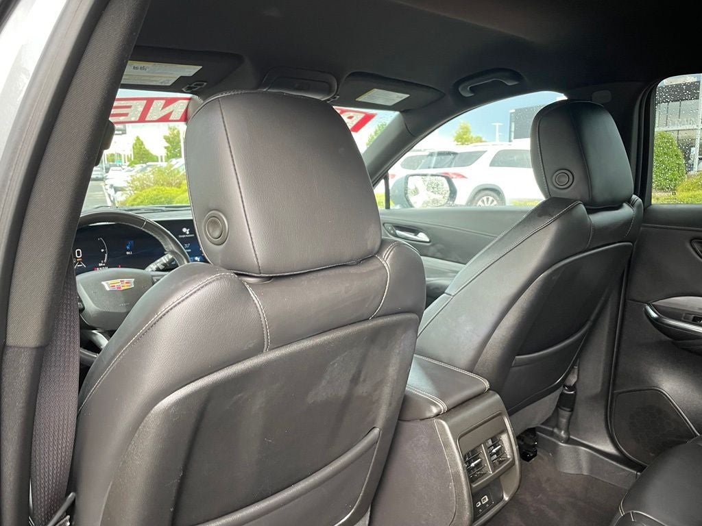 2024 Cadillac XT4 Premium Luxury