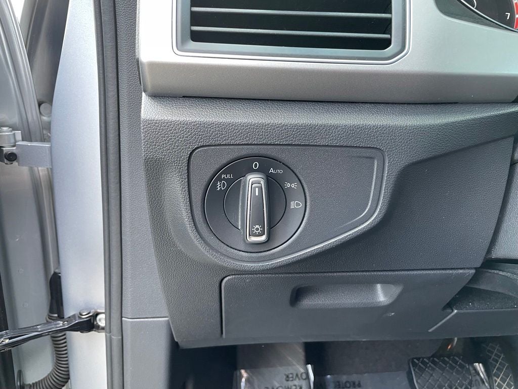 2019 Volkswagen Atlas 3.6L V6 SE w/Technology