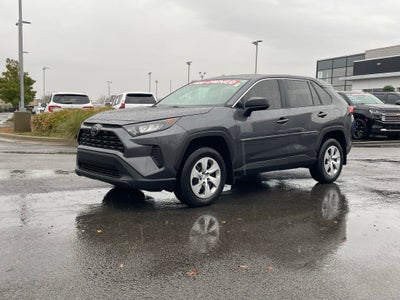 2022 Toyota RAV4 LE