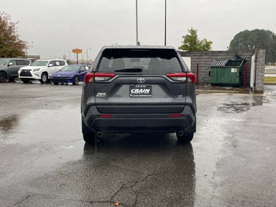2022 Toyota RAV4 LE