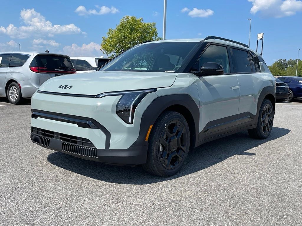 2027 Kia EV3 Base