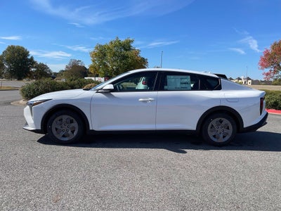 2027 Kia K4 LX