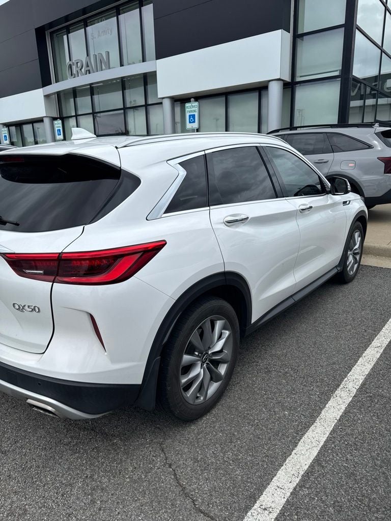 2021 INFINITI QX50 LUXE