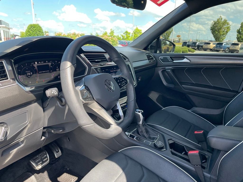 2024 Volkswagen Tiguan 2.0T SEL R-Line