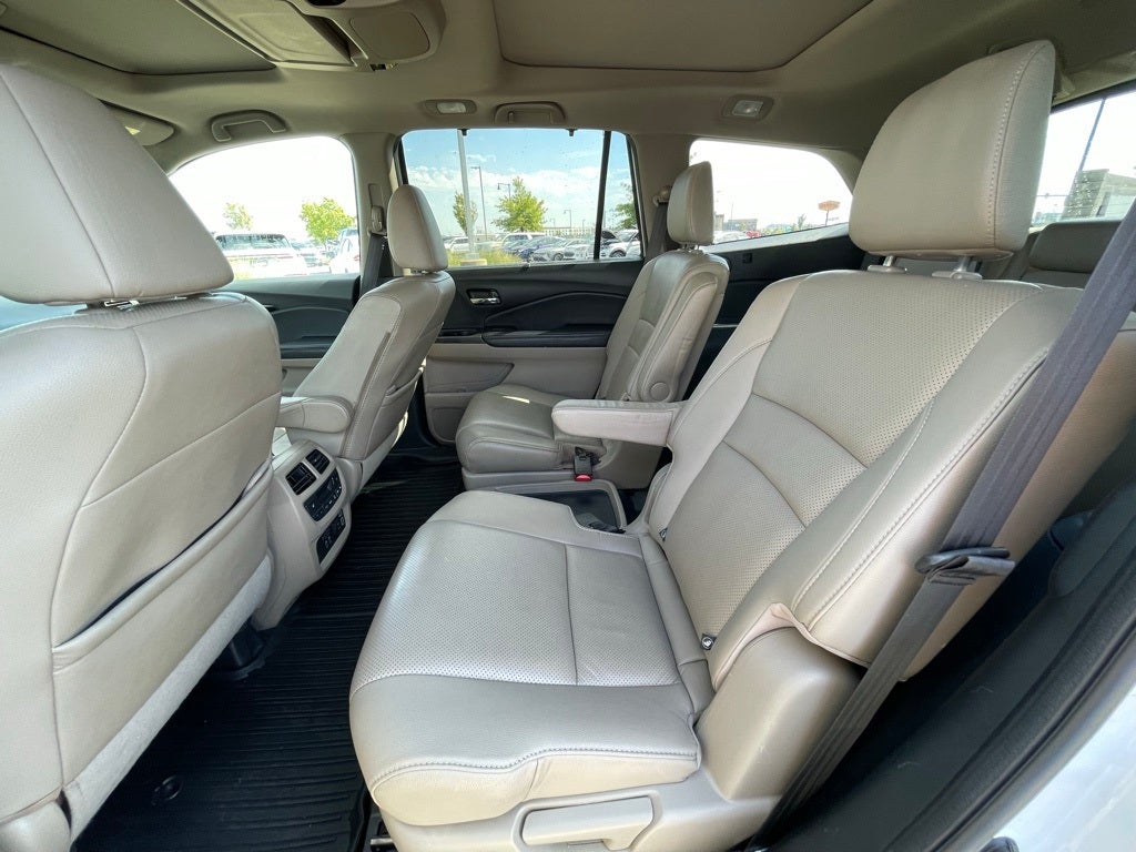 2022 Honda Pilot Elite