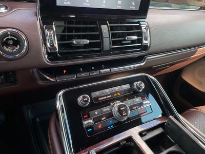 2019 Lincoln Navigator L Black Label