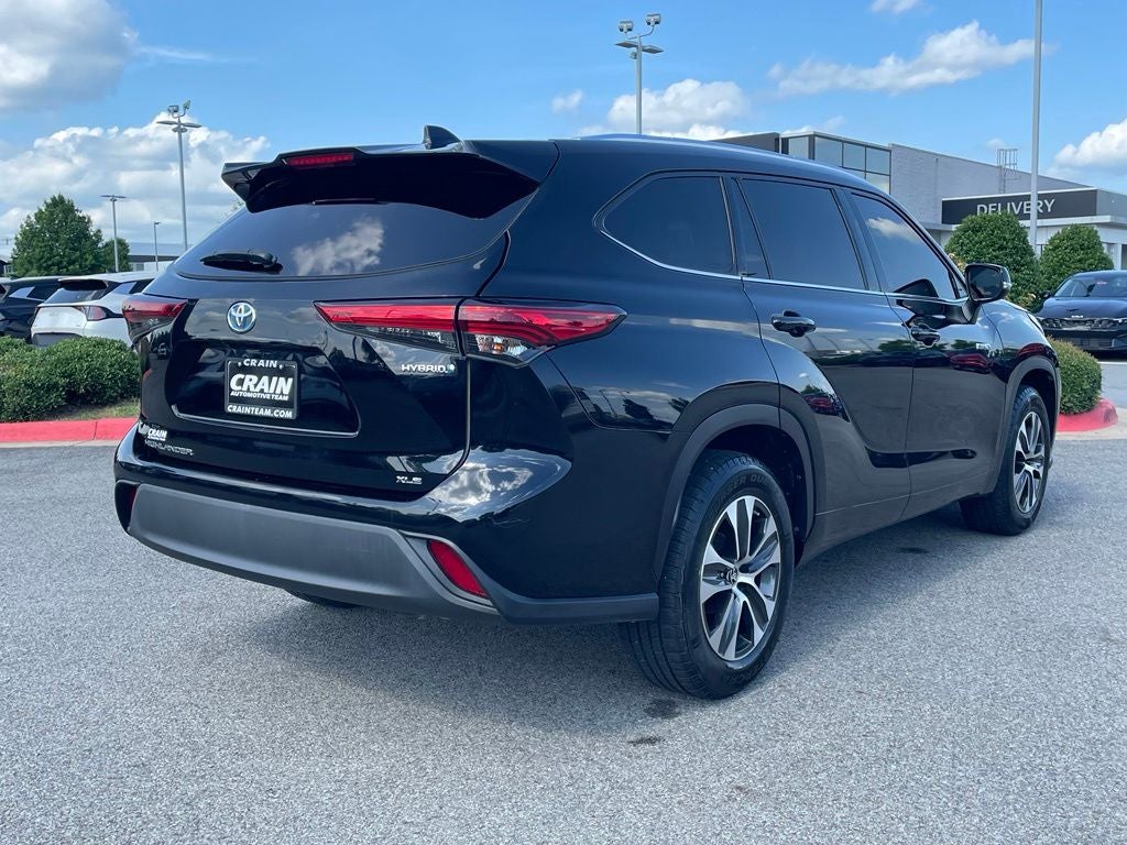2021 Toyota Highlander Hybrid XLE