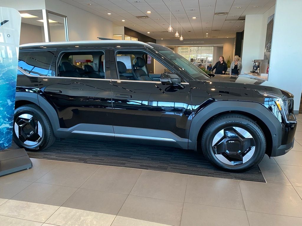 2026 Kia EV9 Wind