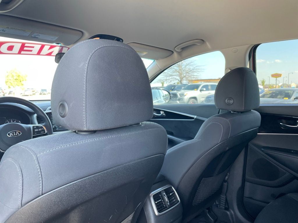 2020 Kia Sorento LX