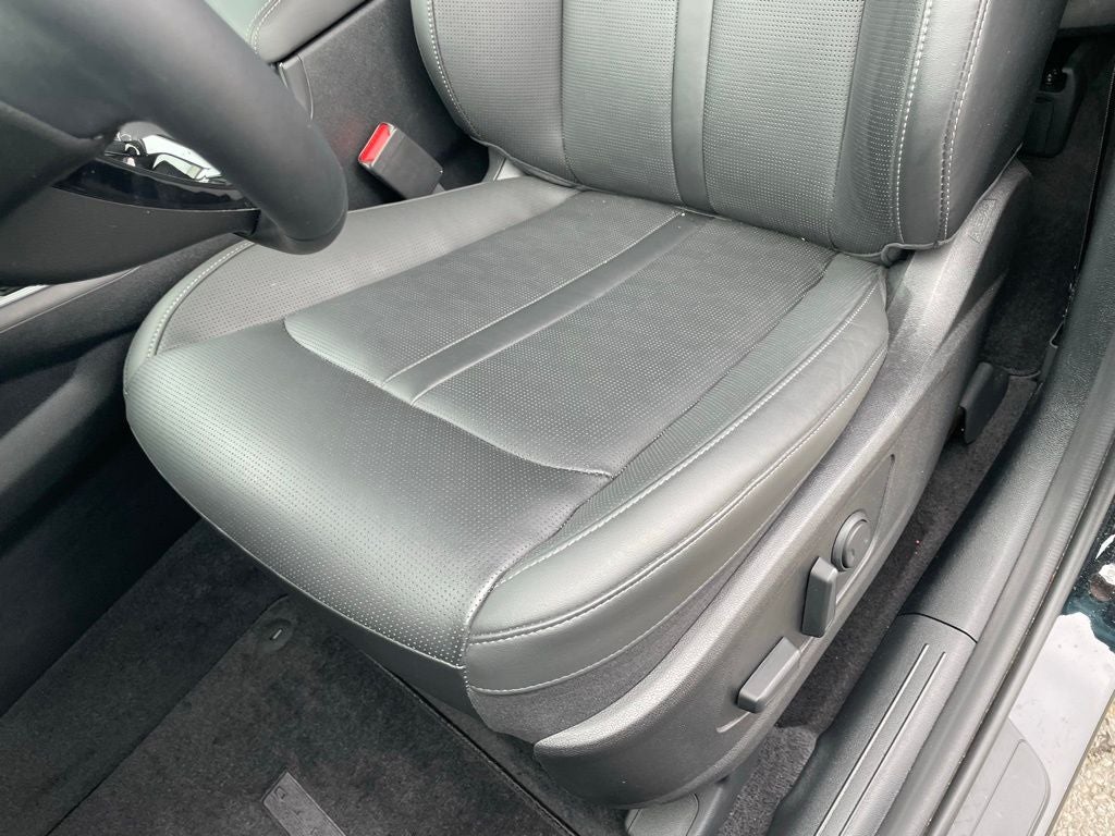 2025 Kia Sorento X-Line EX