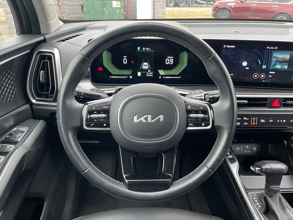 2025 Kia Sorento S
