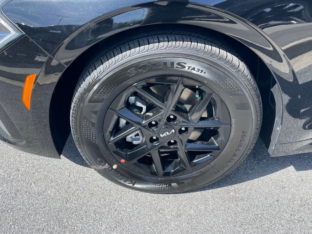 2026 Kia K5 LXS