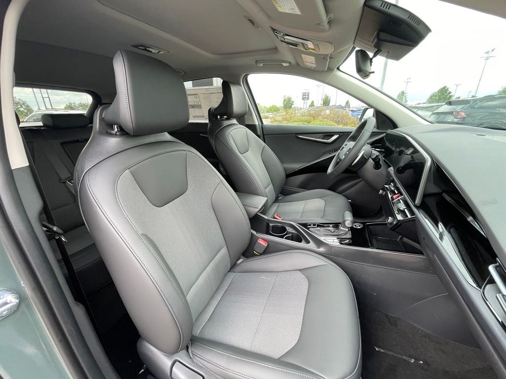 2026 Kia Niro EX