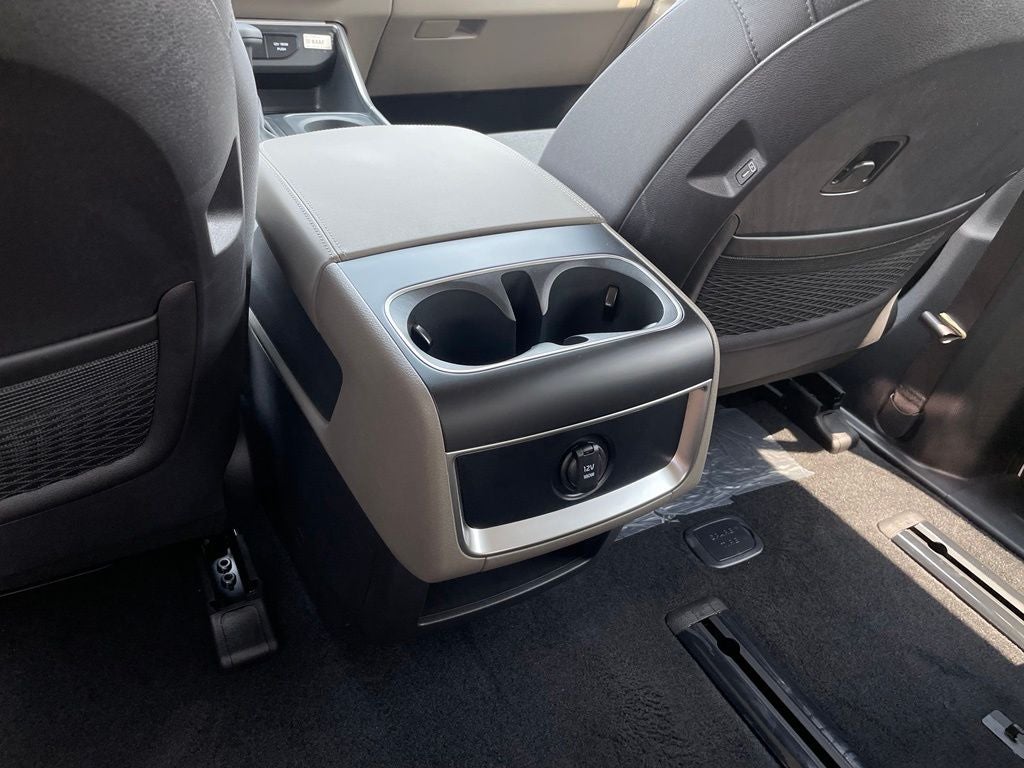 2027 Kia Carnival LX