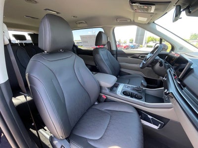 2027 Kia Carnival LXS