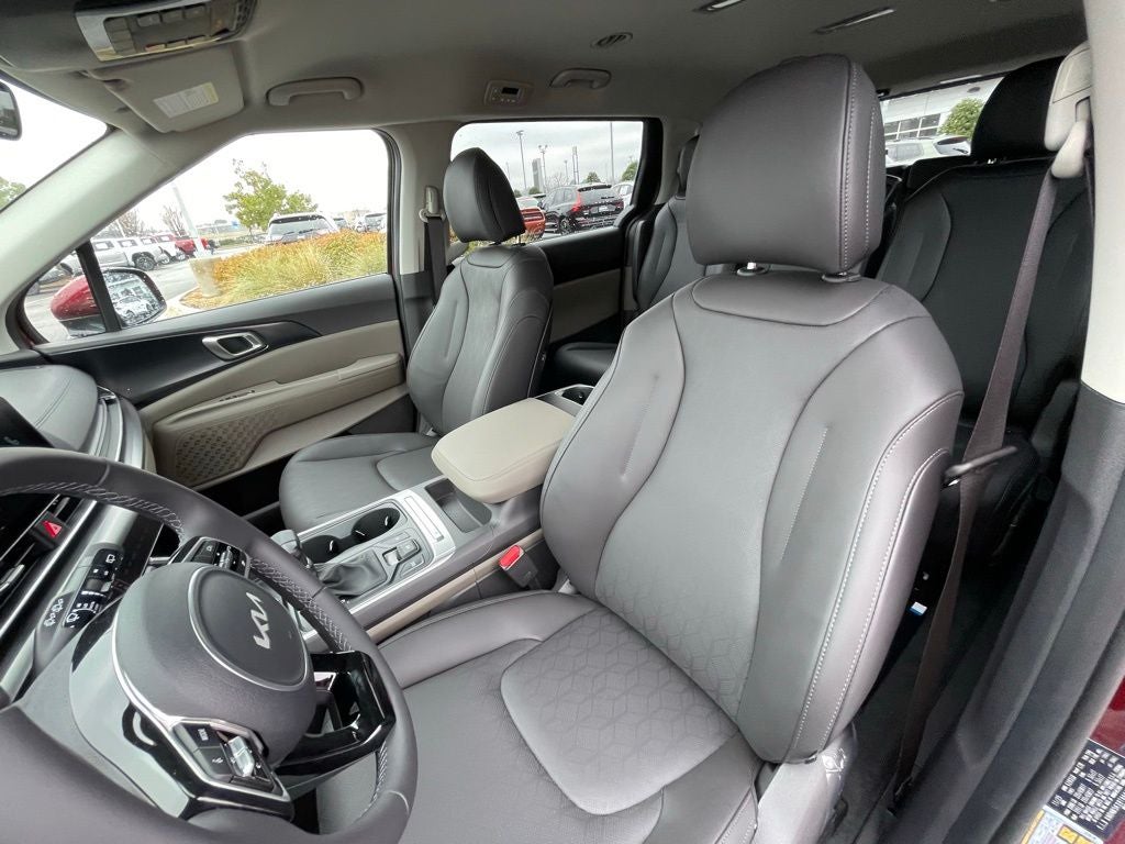 2026 Kia Carnival LXS