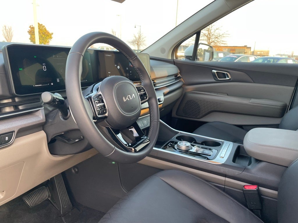 2026 Kia Carnival Hybrid EX