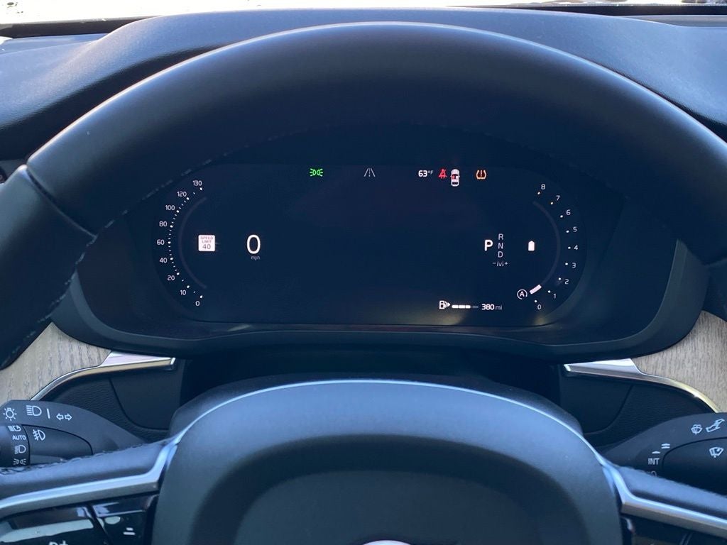 2026 Volvo XC60 B5 Core