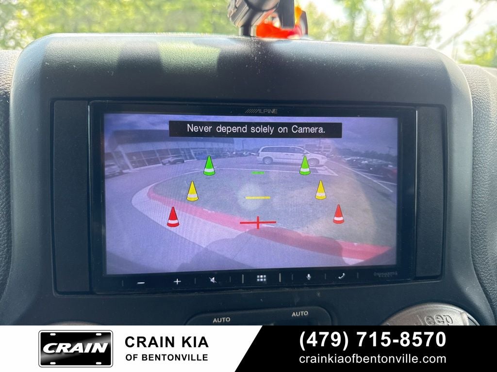 2014 Jeep Wrangler Sport - 4WD / CLEAN CARFAX