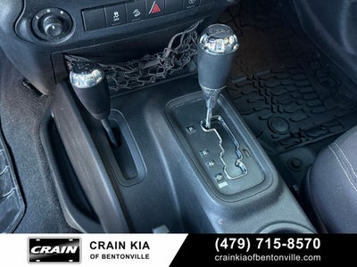 2014 Jeep Wrangler Unlimited Rubicon - LIFTED! / 4WD / CLEAN CARFAX