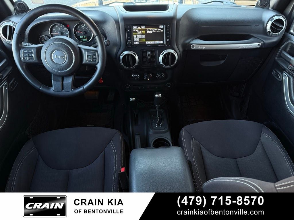 2014 Jeep Wrangler Unlimited Rubicon - LIFTED! / 4WD / CLEAN CARFAX