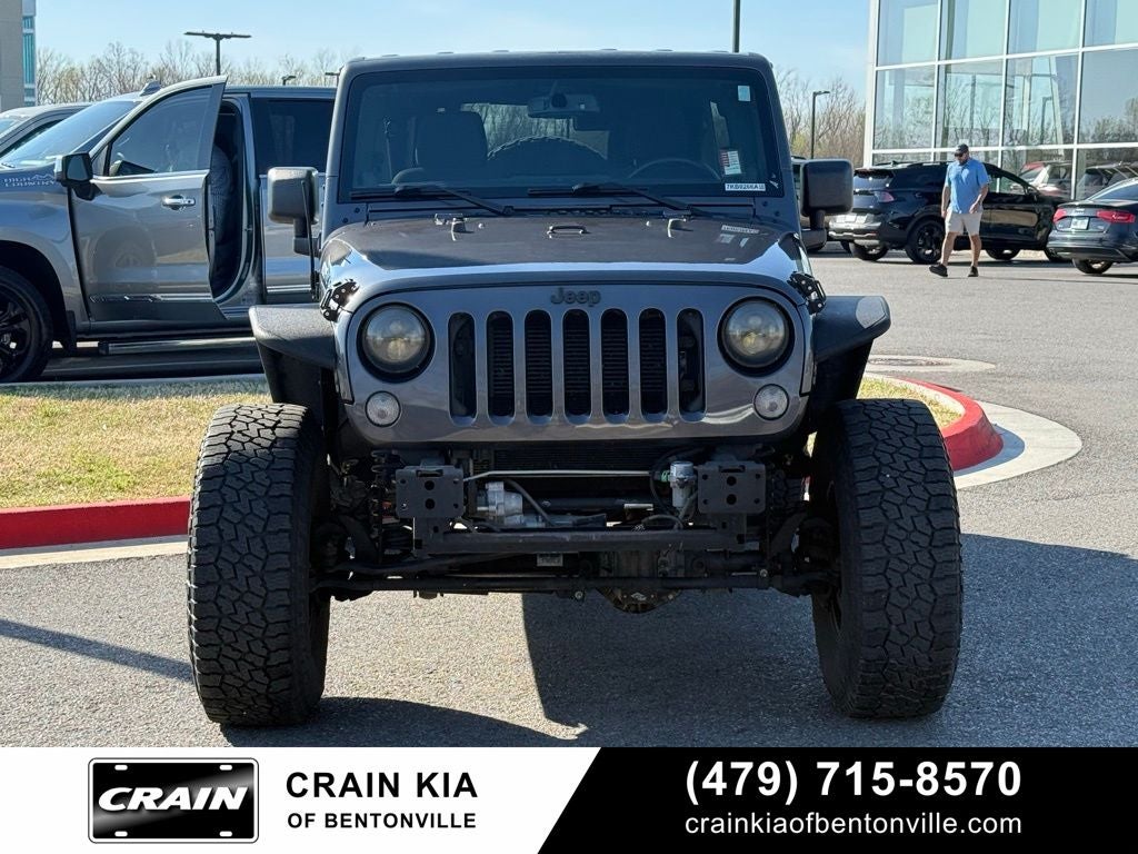 2014 Jeep Wrangler Unlimited Rubicon - LIFTED! / 4WD / CLEAN CARFAX