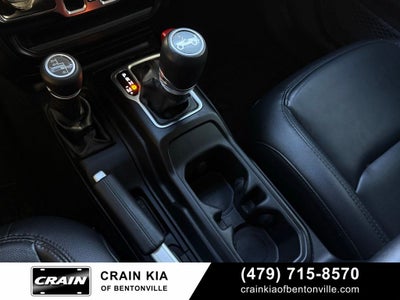 2019 Jeep Wrangler Unlimited Sahara Altitude - 4WD