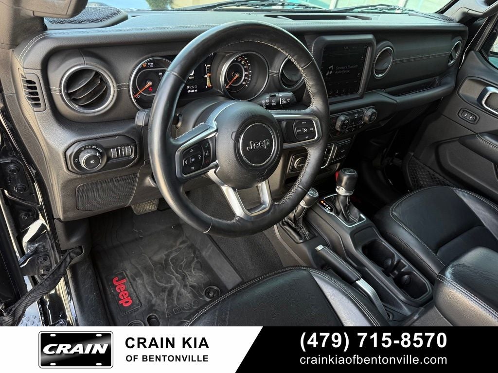 2018 Jeep Wrangler Unlimited Sahara - $48,230 MSRP / 4WD / ONE OWNER / LIFTED!