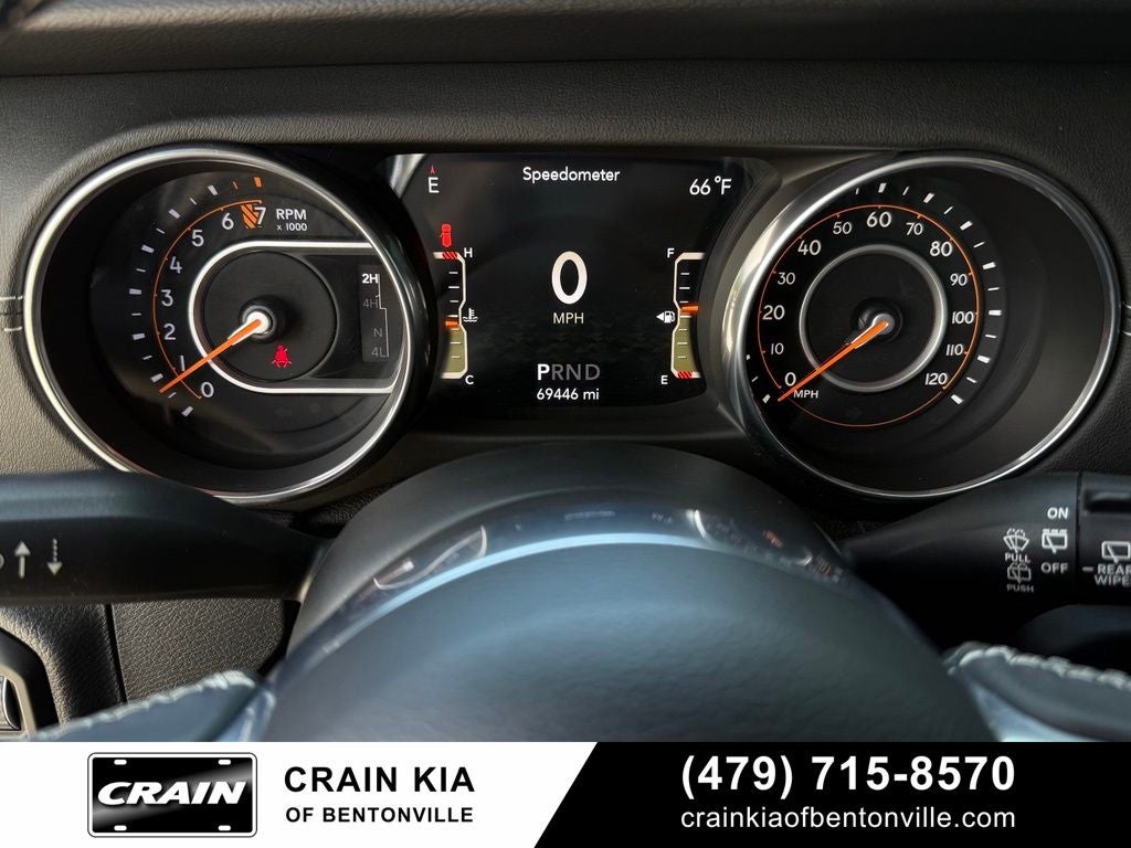 2018 Jeep Wrangler Unlimited Sahara - $48,230 MSRP / 4WD / ONE OWNER / LIFTED!